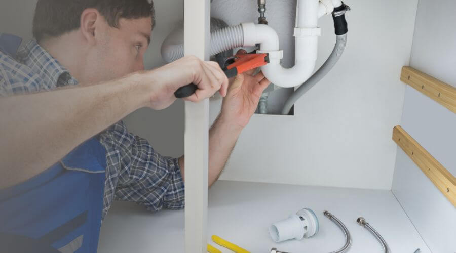 Professional emergency plumbing in Newbern, AL